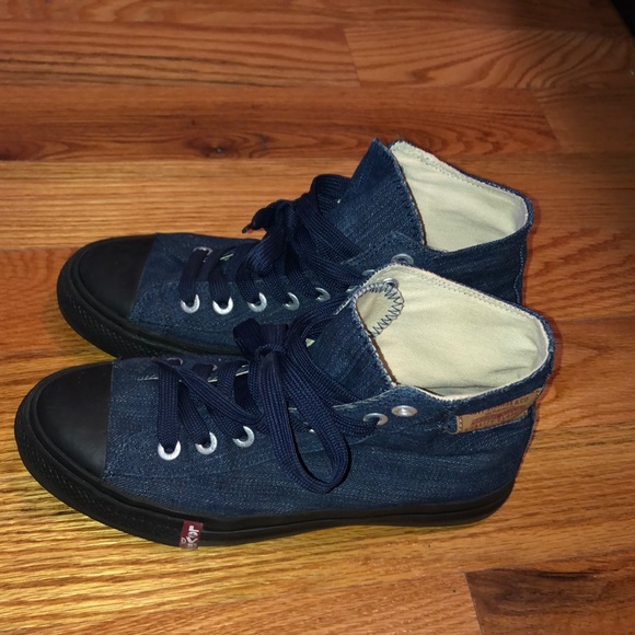 Men’s Levi Denim Hightop Canvas Sneakers - Picture 3 of 8